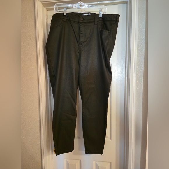 Cleberty Black Coated Skinny Jeans - Size 20 - Picture 1 of 4